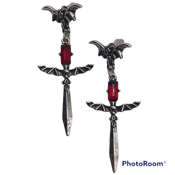 Bat w Jeweled Bat Sword Earrings Gothic Goth Halloween new - Picture 4 of 4